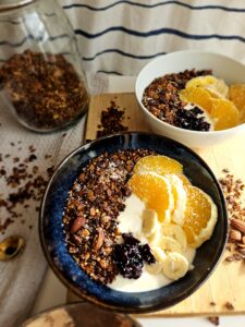 Aromatyczna granola z pastą miso